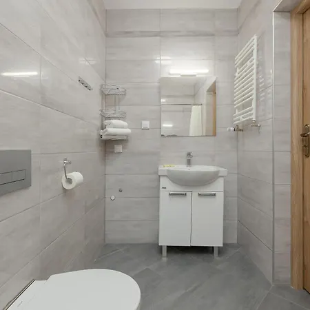 Apartment Seaside Kasprowicza 20 Kolobrzeg-lokalizacja Blisko Plazy